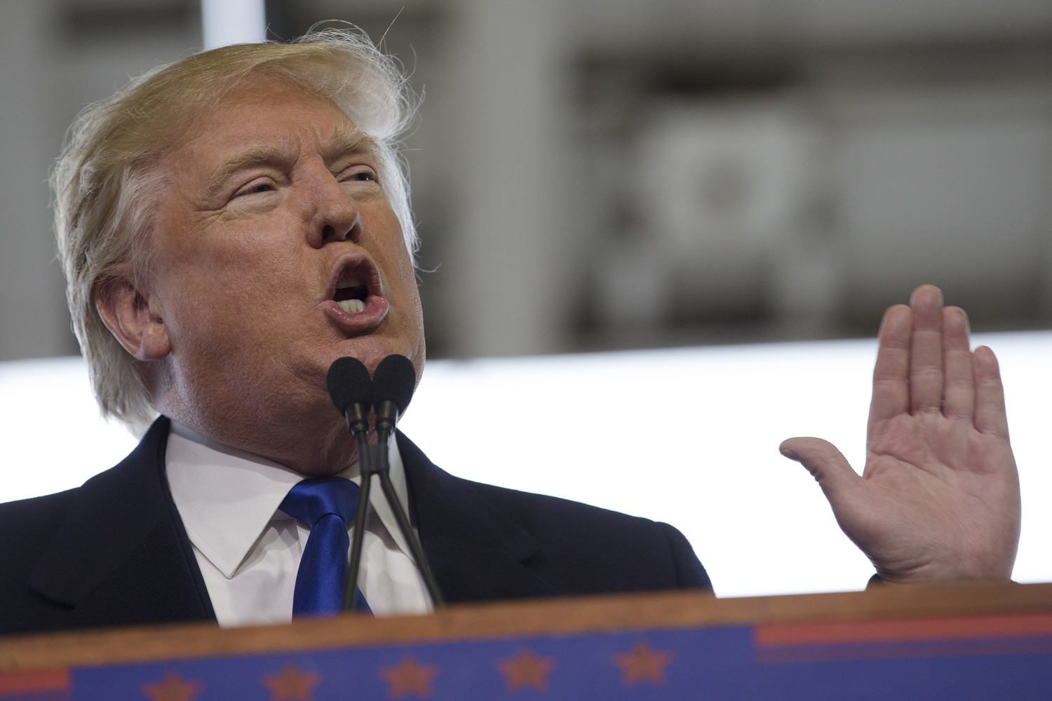 National security experts: Trump ‘utterly unfitted’ to be commander in chief