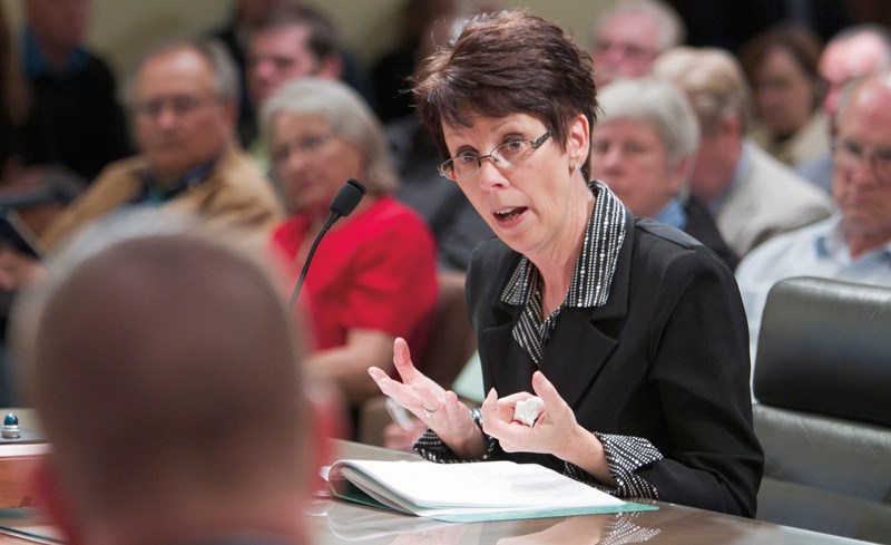 Democratic women struggle in governors’ races