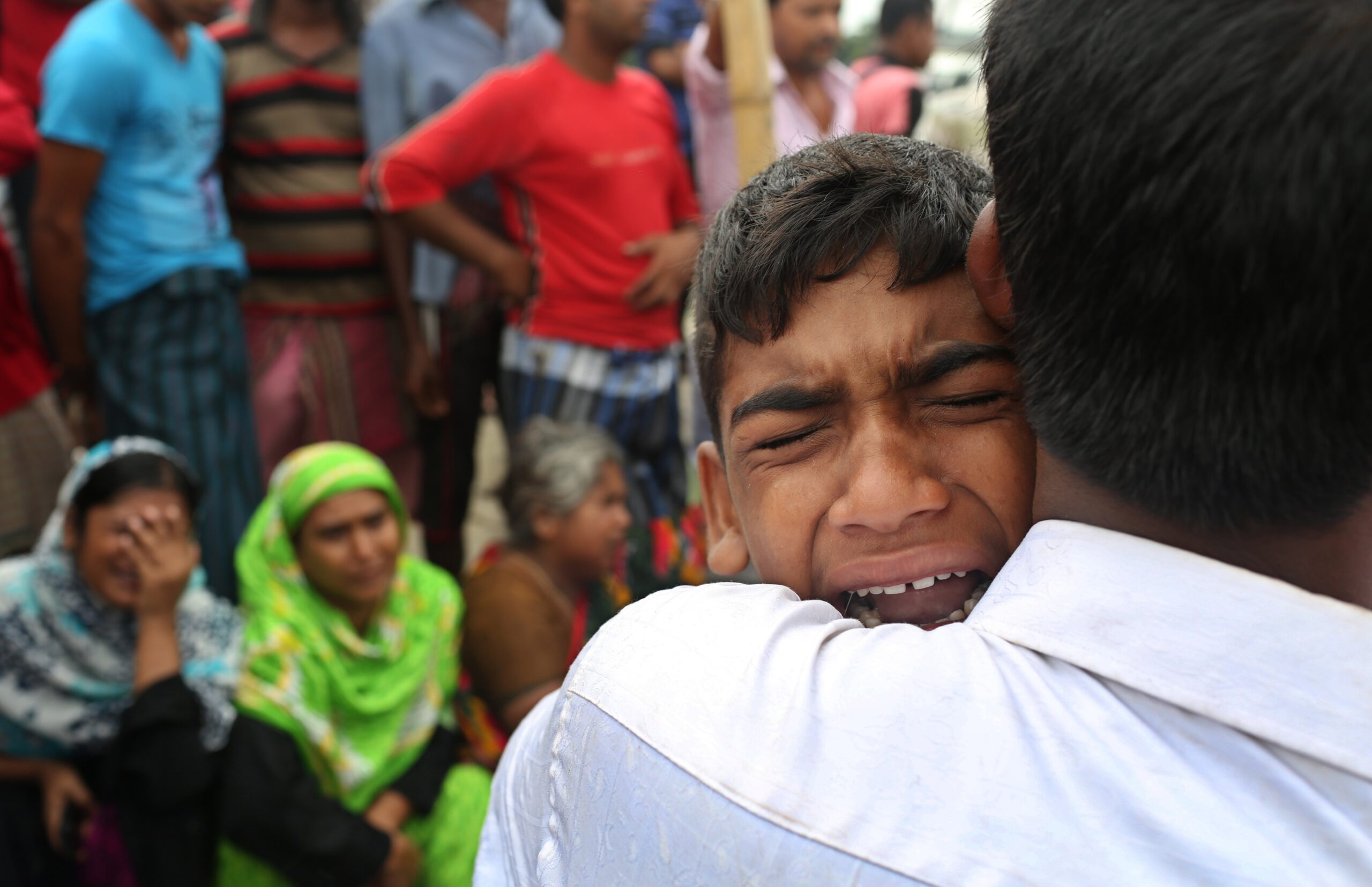 125 presumed dead in Bangladesh ferry sinking