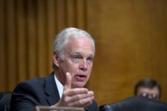 Ron Johnson subpoenas ex-State Department official to testify about deleting Christopher Steele communications