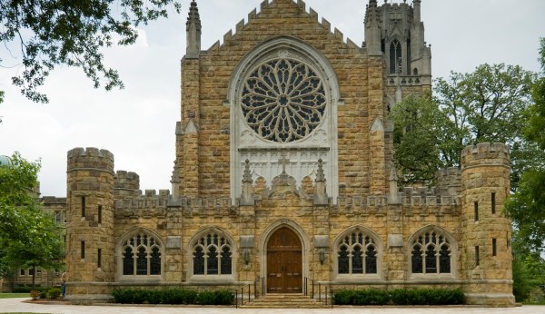 Sewanee activists organize ‘Alternative Factual Feminist’ panel to counter upcoming Christina Hoff Sommers lecture