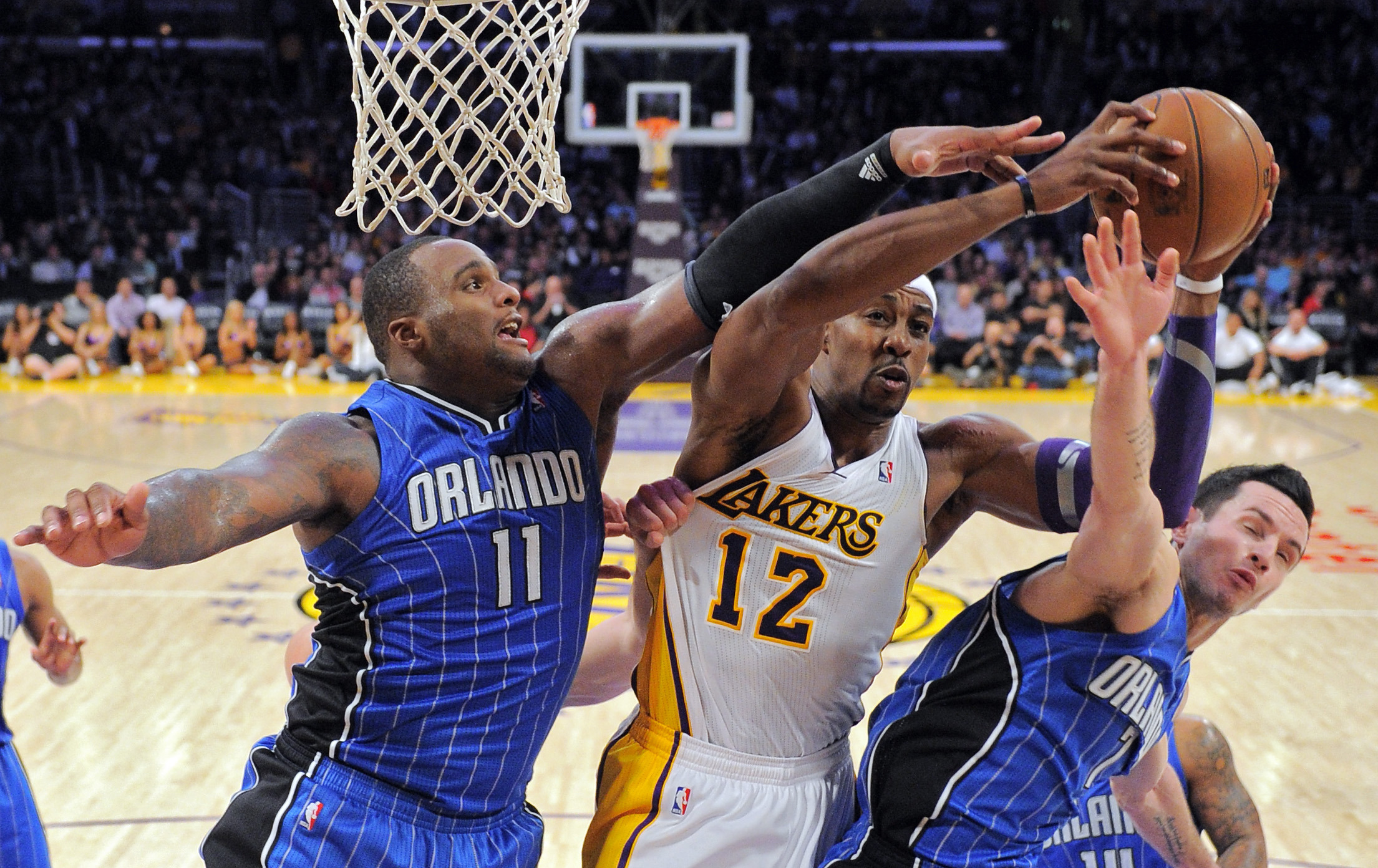 Orlando beats Dwight Howard’s Lakers in reunion