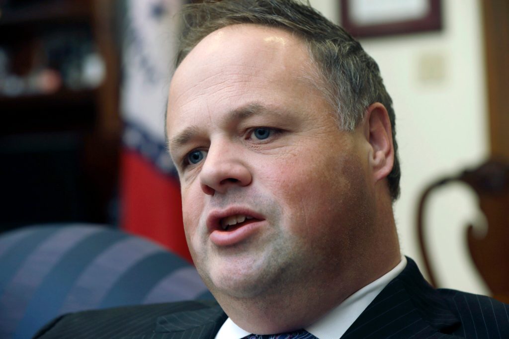 Arkansas Lt. Gov. Mark Darr says he’ll resign over ethics case
