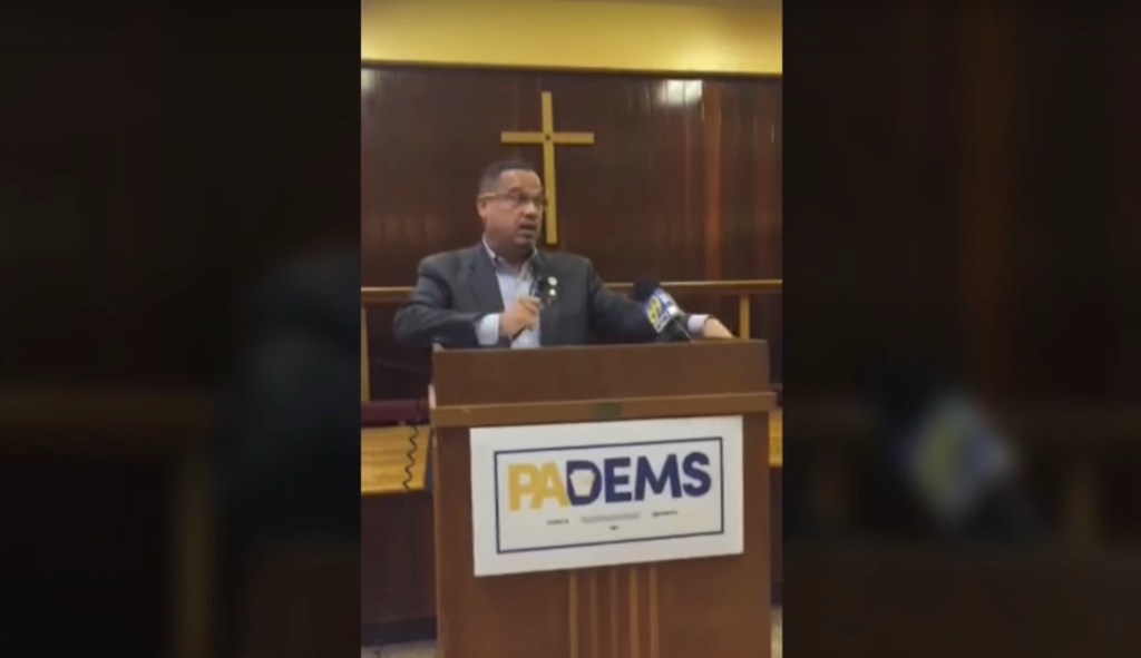 Top DNC official warns Democrats: Support a ‘clean’ Dream Act or ‘you’re going to have some problems’
