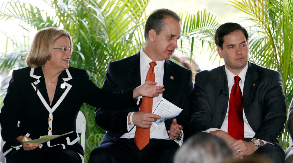 Rubio campaigns with brother, touts VA reform