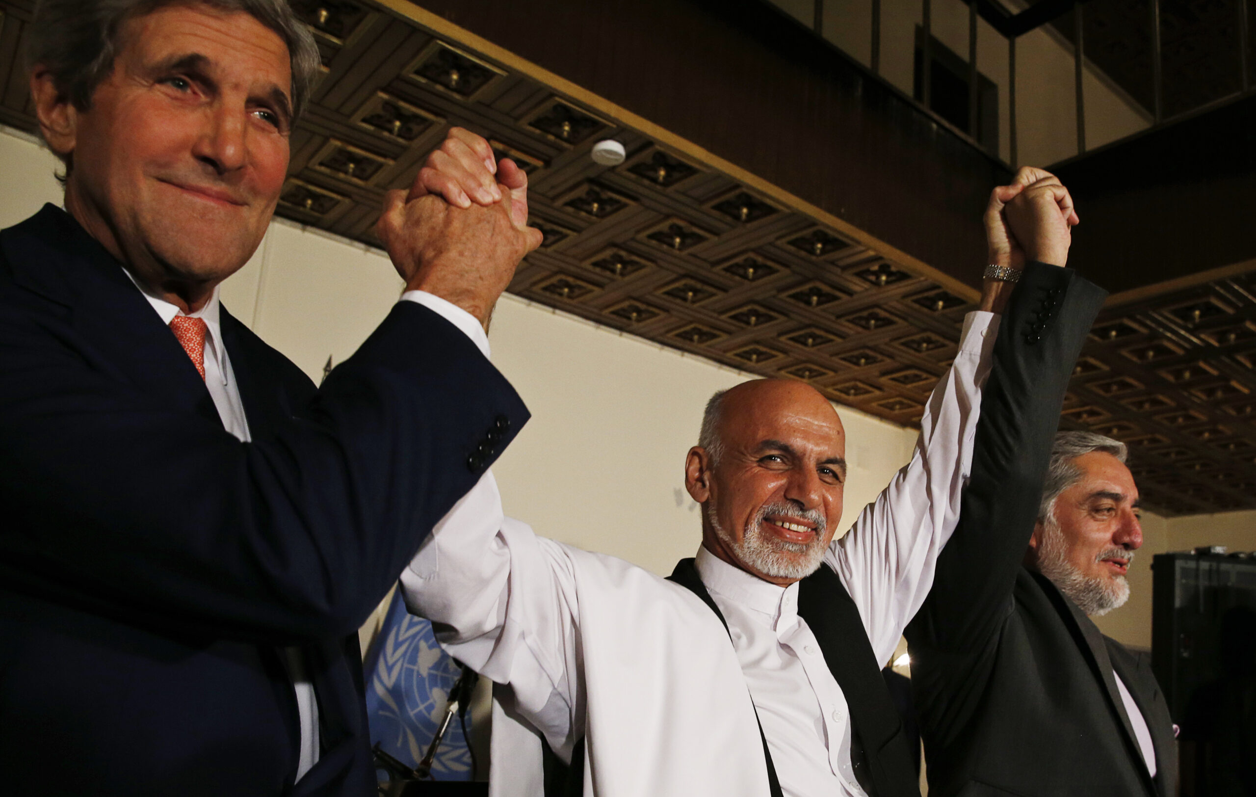 Afghan rivals clinch deal, easing political crisis