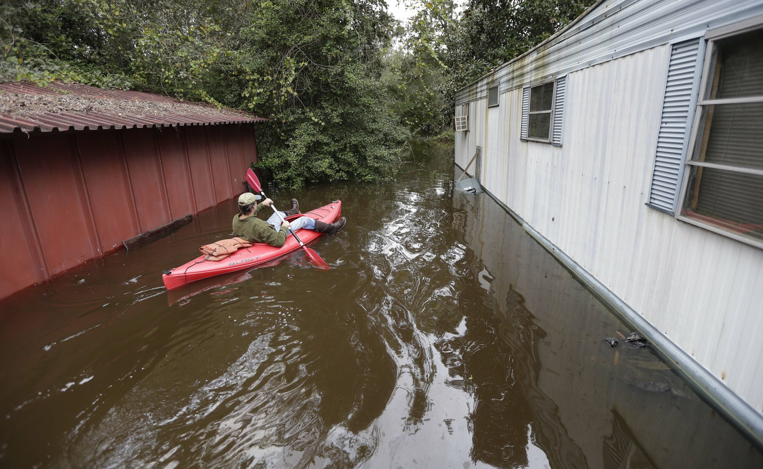IRS gives South Carolina flood victims a break on tax filing