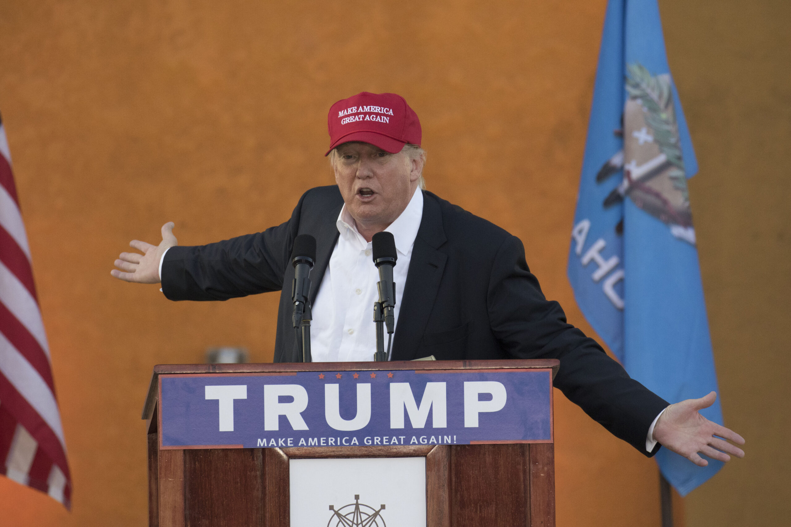Tweeting Trump: Dem candidates ‘very scripted and rehearsed’