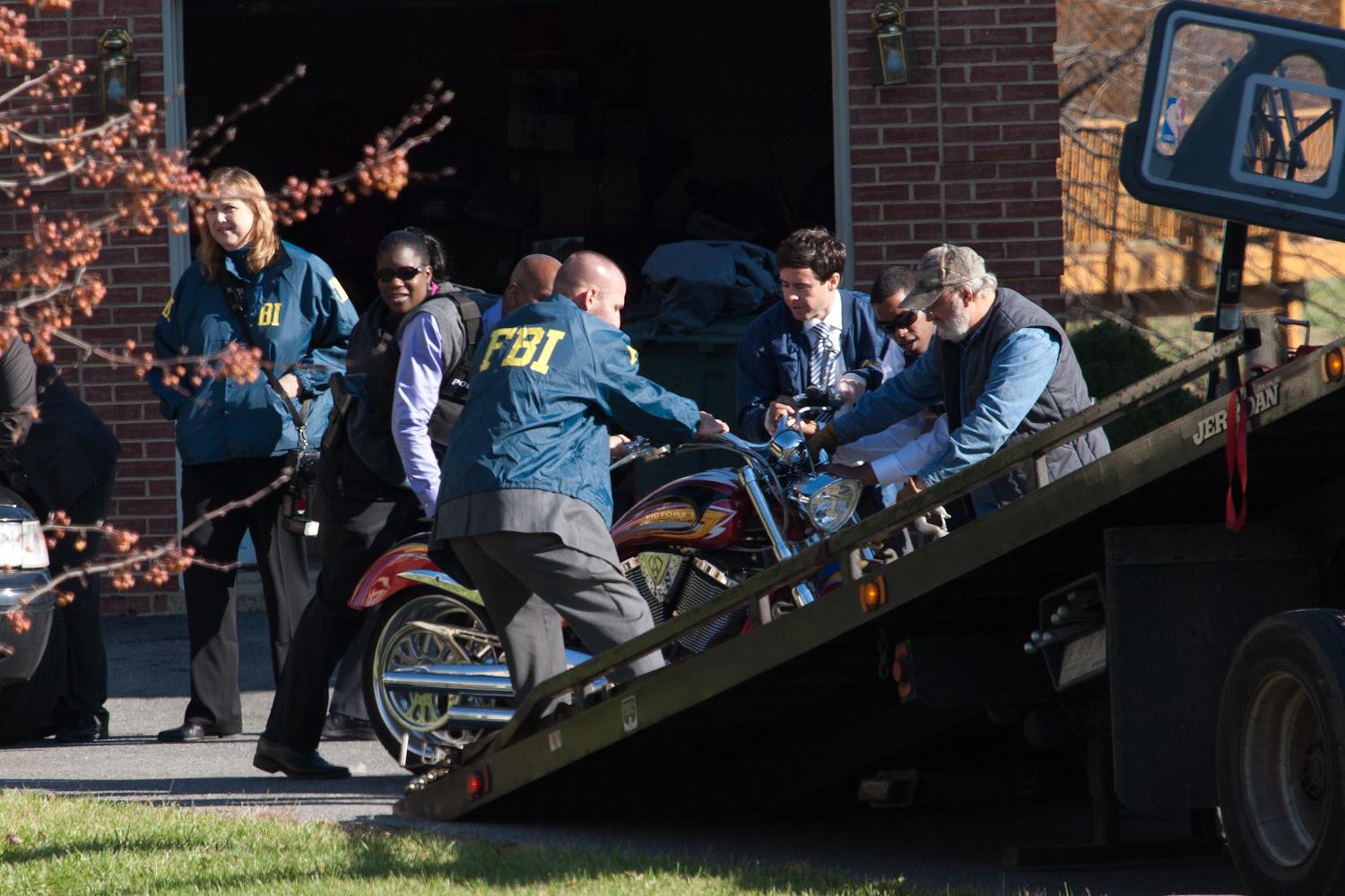 Feds raid home of D.C. Councilman Harry Thomas Jr., tow vehicles