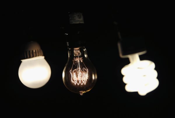 Trump can’t shut off lightbulb standards, states and environmentalists say in lawsuit