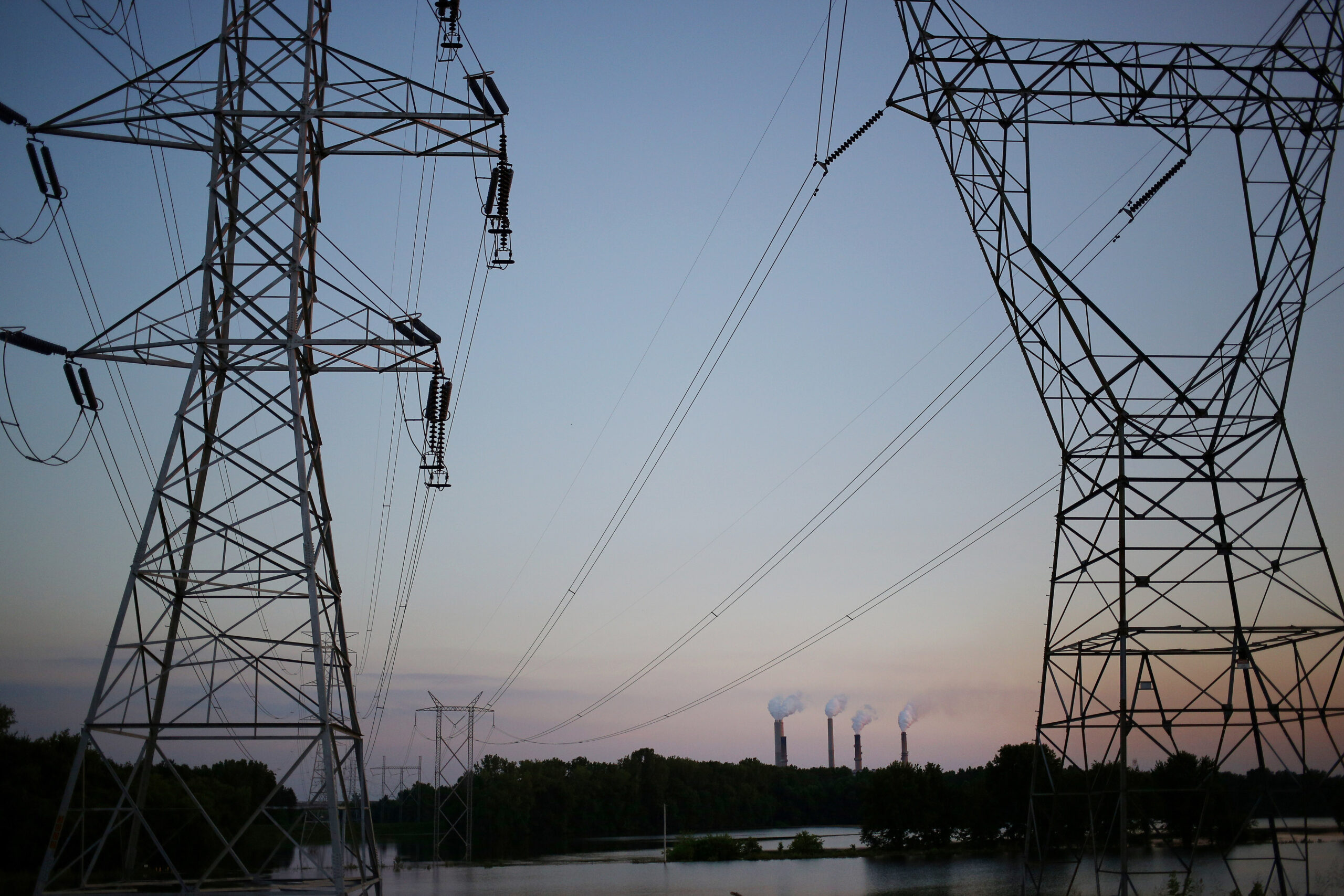 Electric industry brushes off power-plant ruling