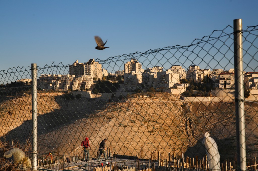 Trump: Israeli settlements aren’t helping the peace process