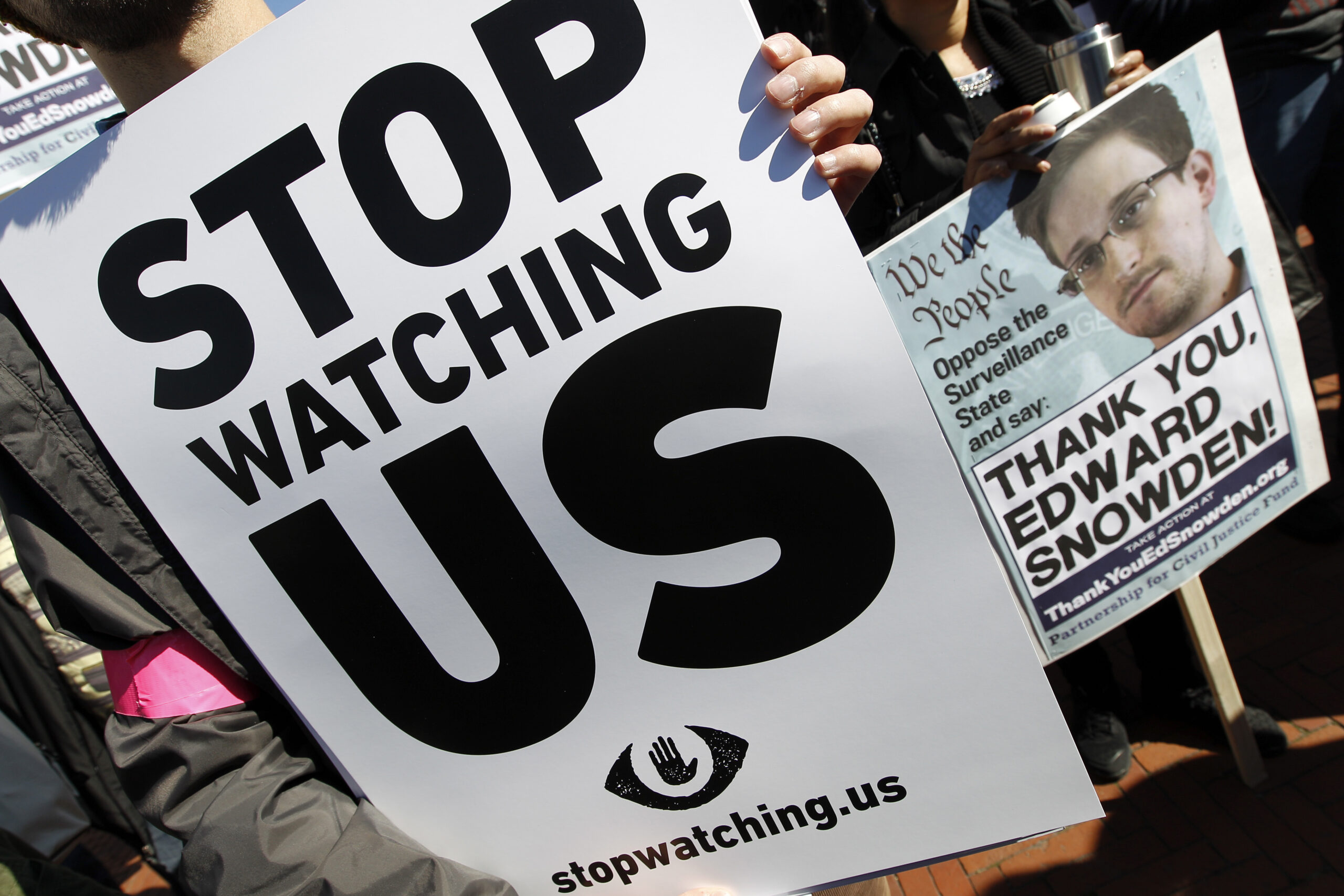 Healthcare.gov may not work, but the National Security Agency does