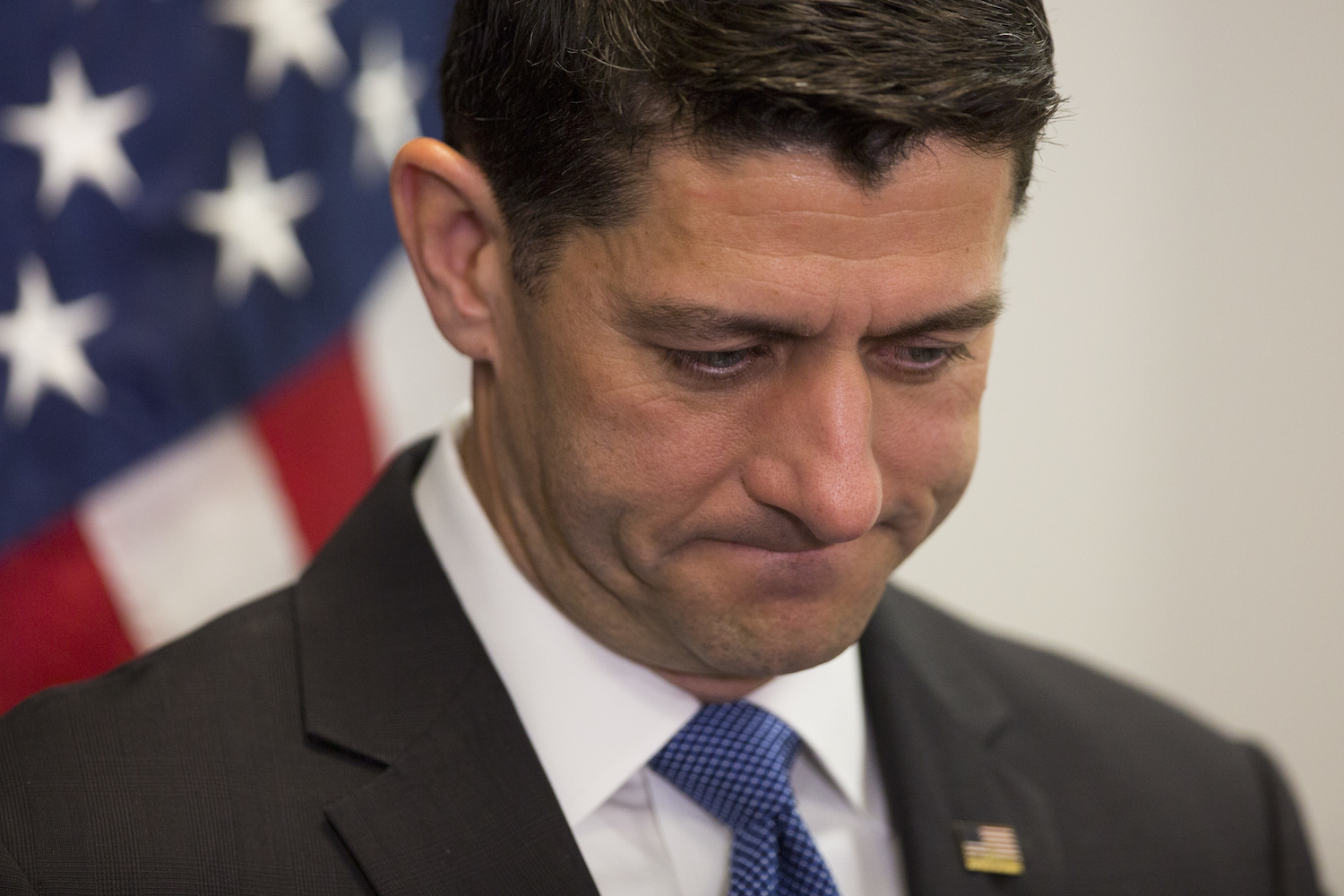 Paul Ryan snubbed by middle school students during DC trip photo