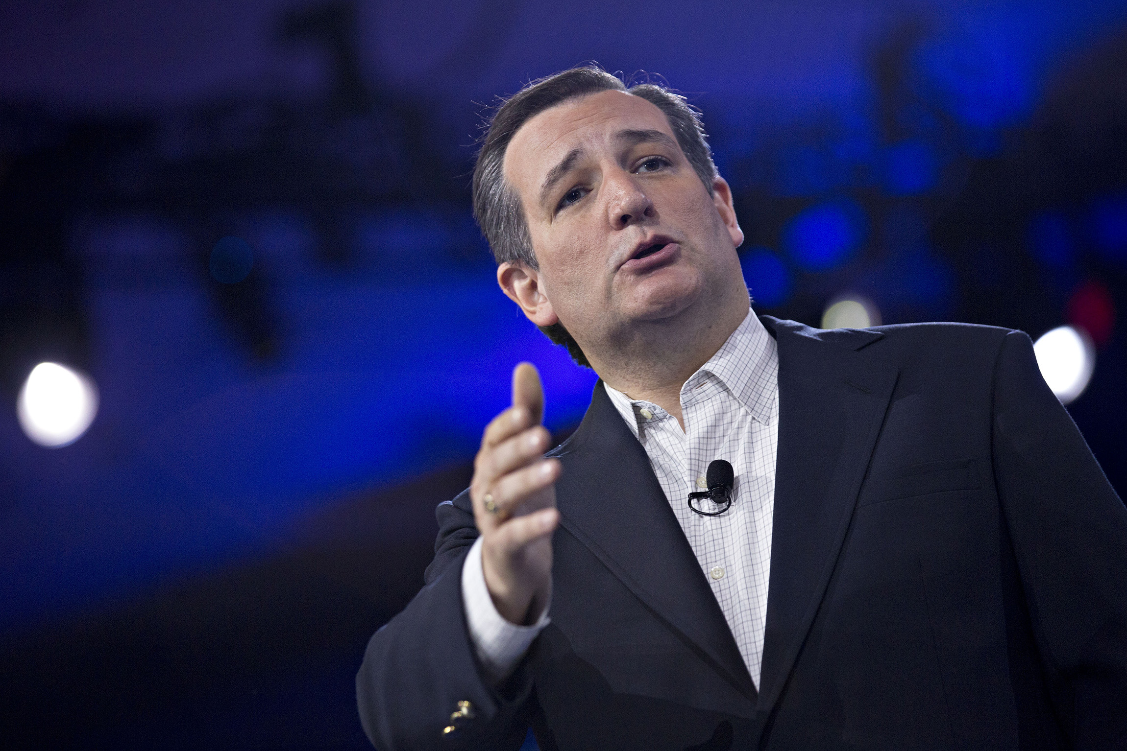 Cruz dings Drudge as pro-Trump website