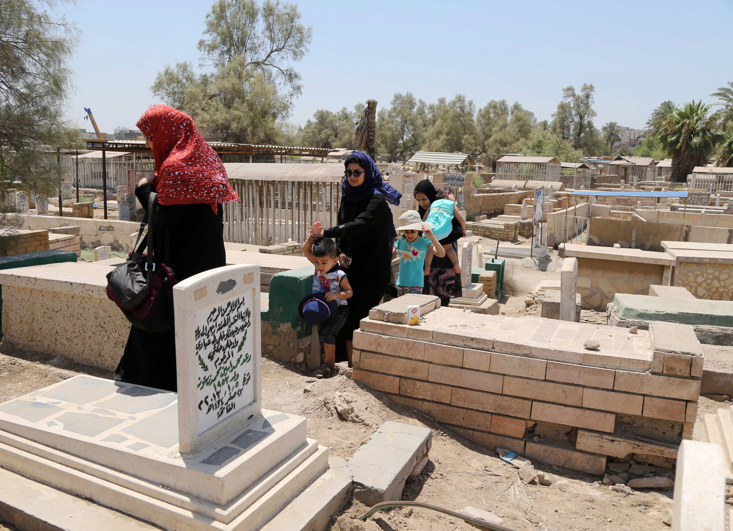 Iraq police find 17 bodies, some bound, in Baghdad