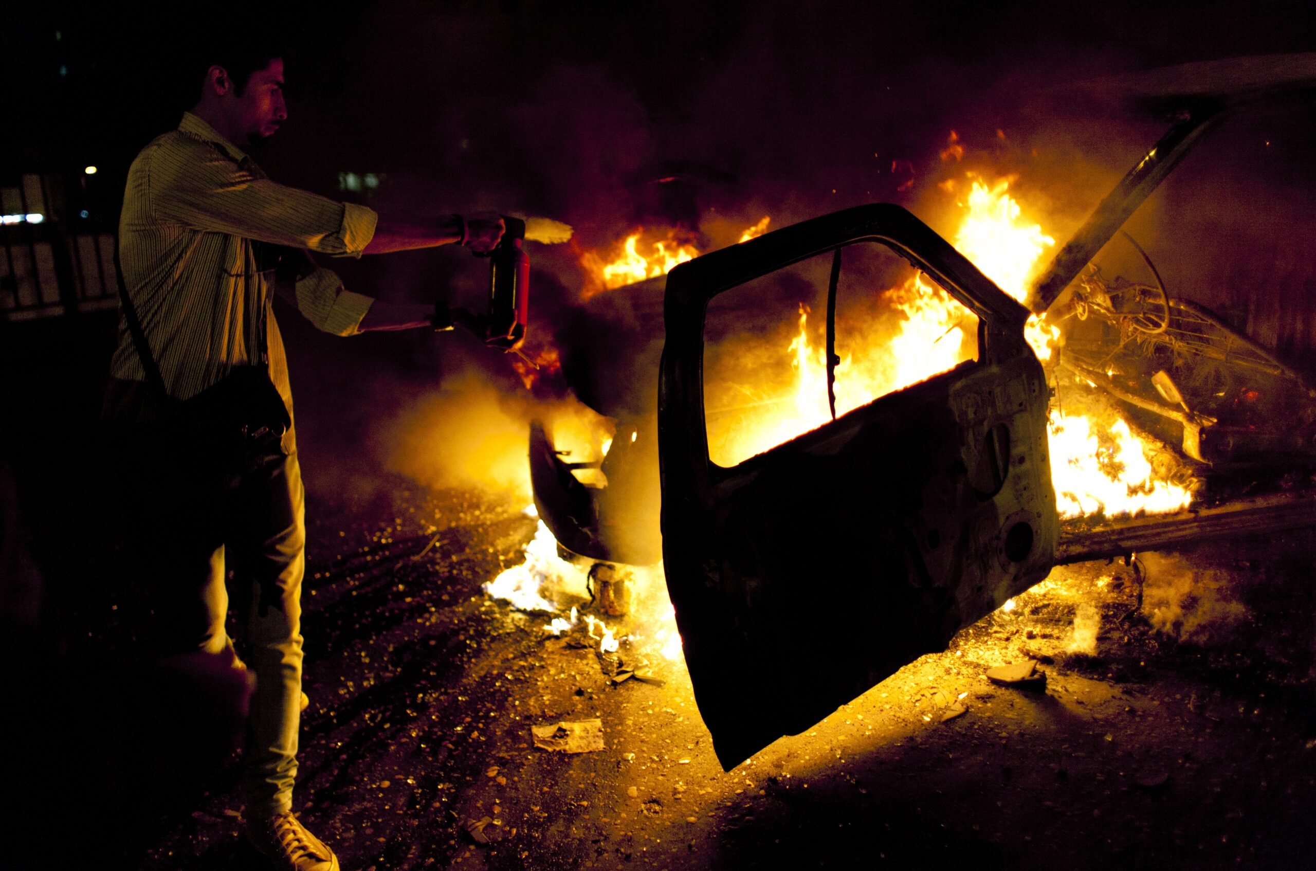 Egypt’s leader mulls army takeover of restive city