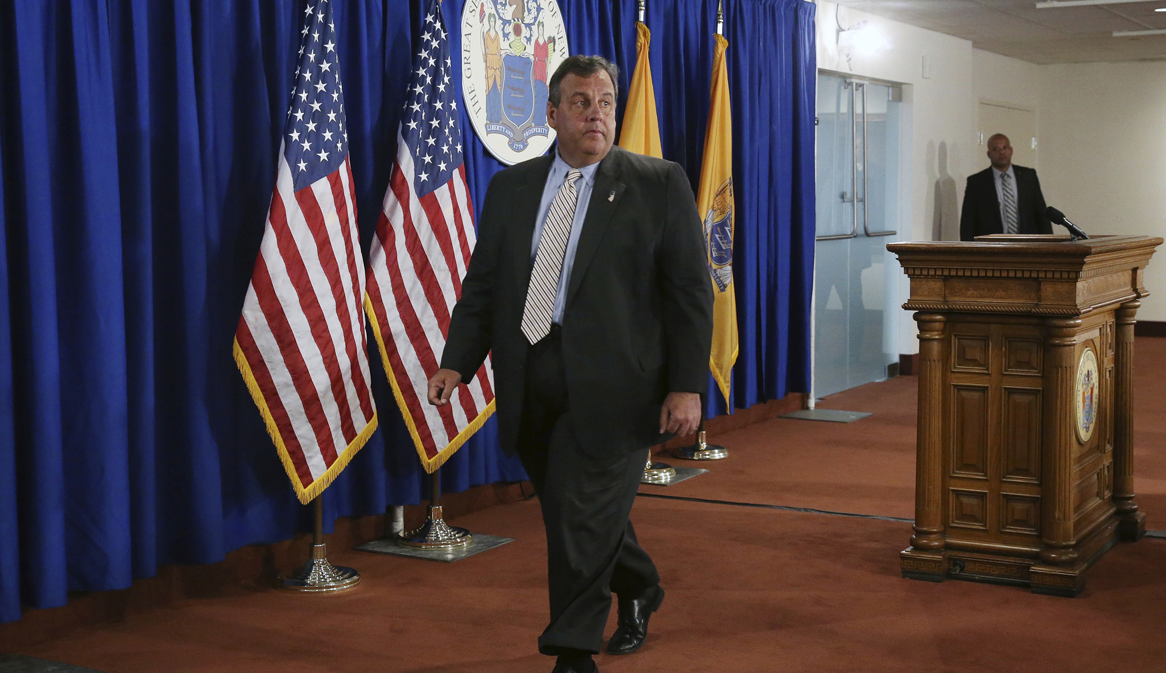 Chris Christie’s approval rating hits all-time low after visit to closed beach
