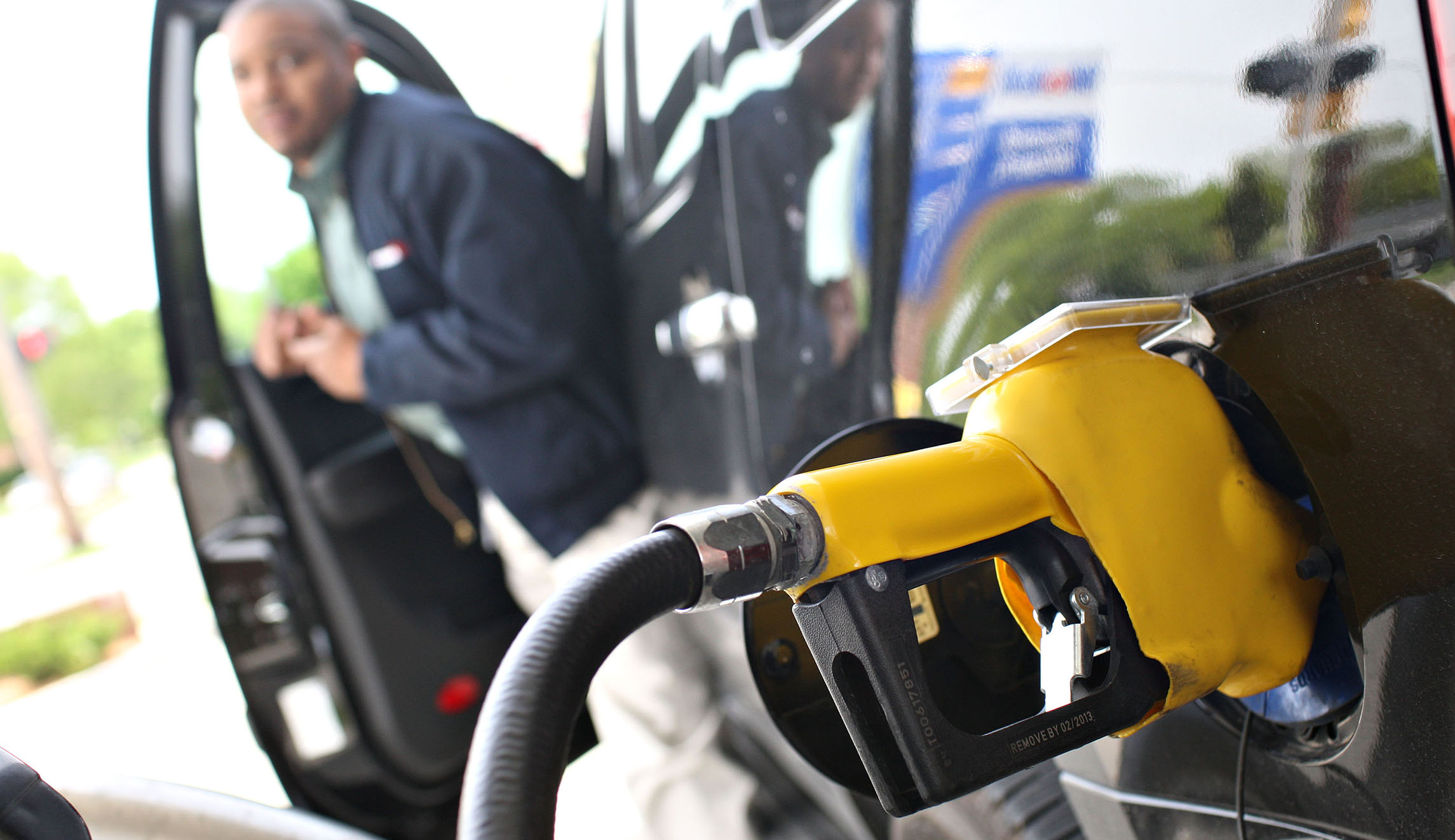 EPA keeps ethanol mandate intact for 2018