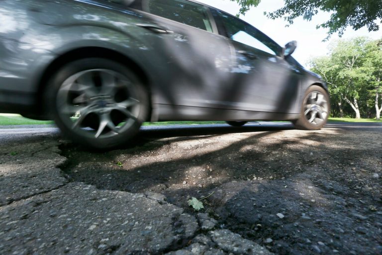Michigan Legislature adjourns without gas tax hike