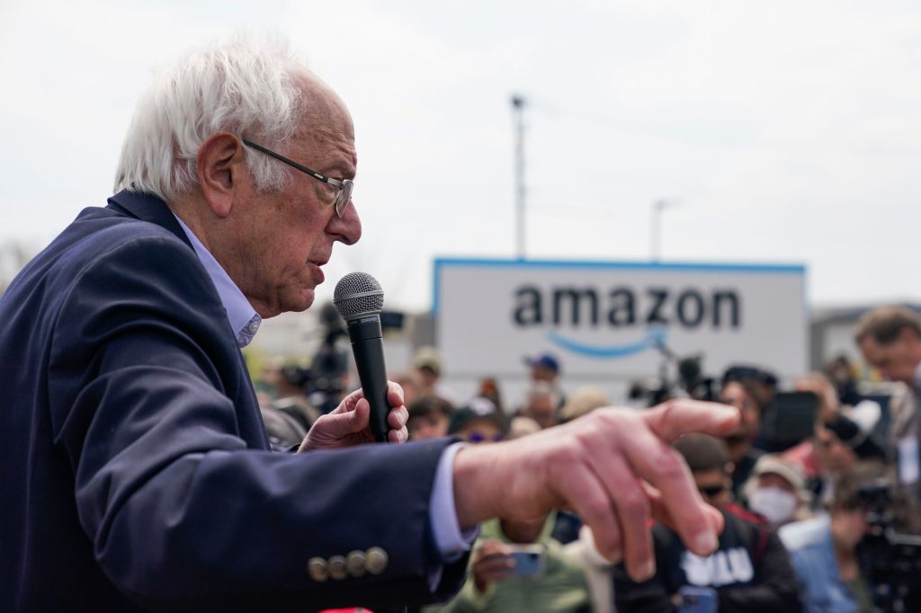 Amazon union loses vote at second New York facility despite Biden and Sanders support