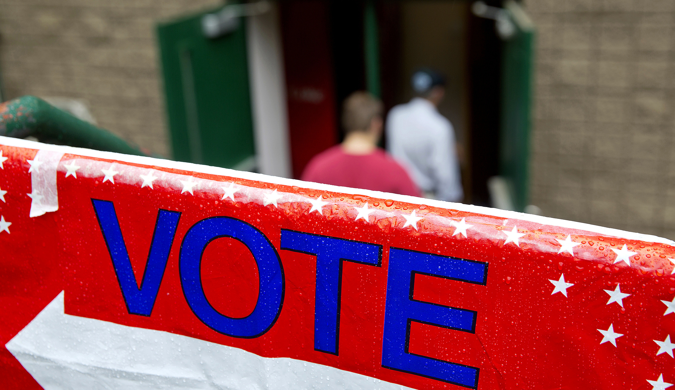 Trump voter fraud commission criticized by own members for lack of transparency