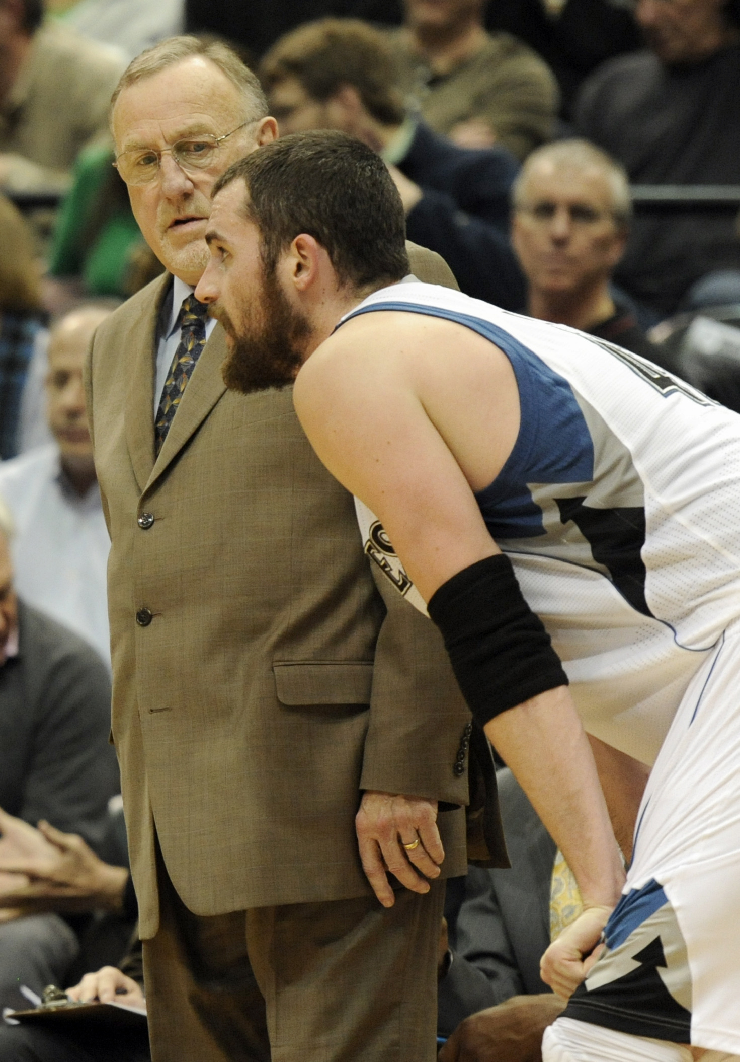 Pekovic leads Timberwolves over Nuggets 108-105