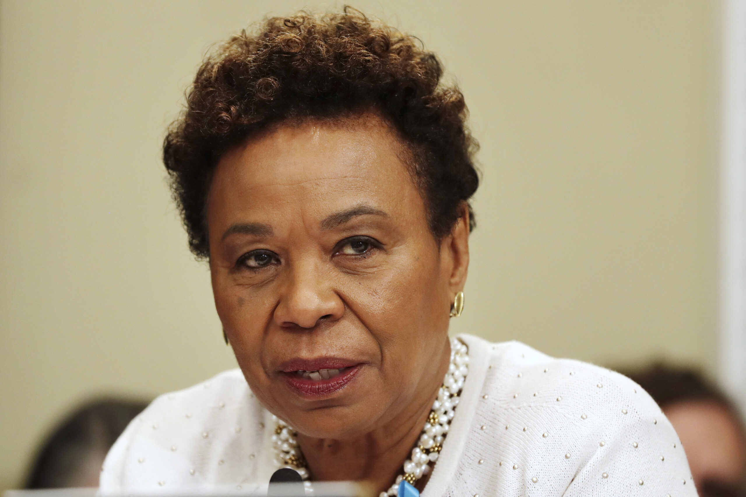 Surprise amendment will force first congressional war powers vote in 15 years