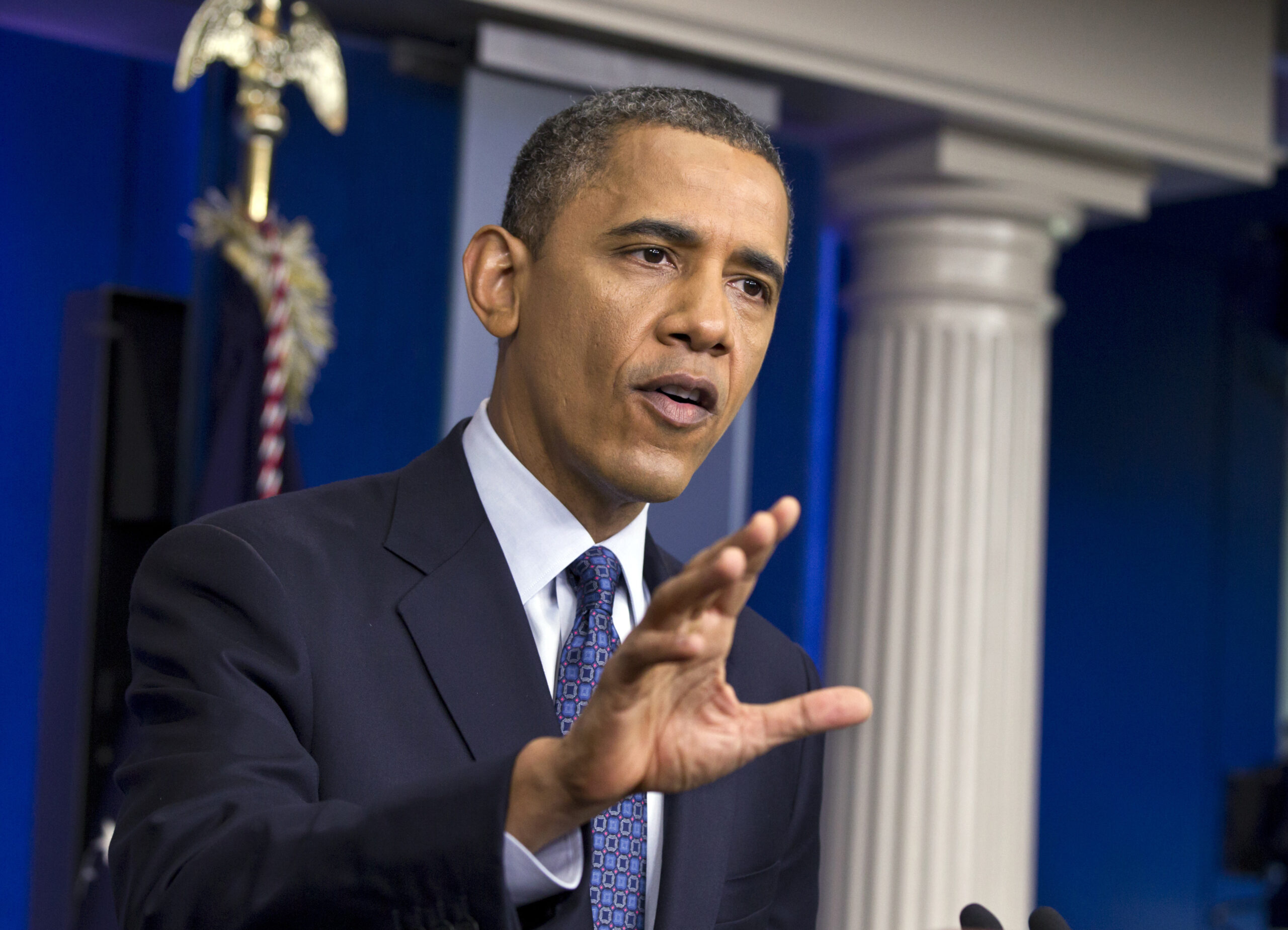 Obama calls for stimulus over austerity