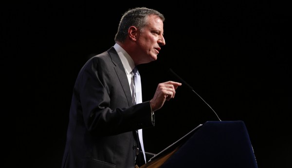 New York Mayor Bill de Blasio drops out of 2020 presidential race