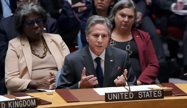 Putin moving Russians into Ukrainian regions before sham vote, Blinken says