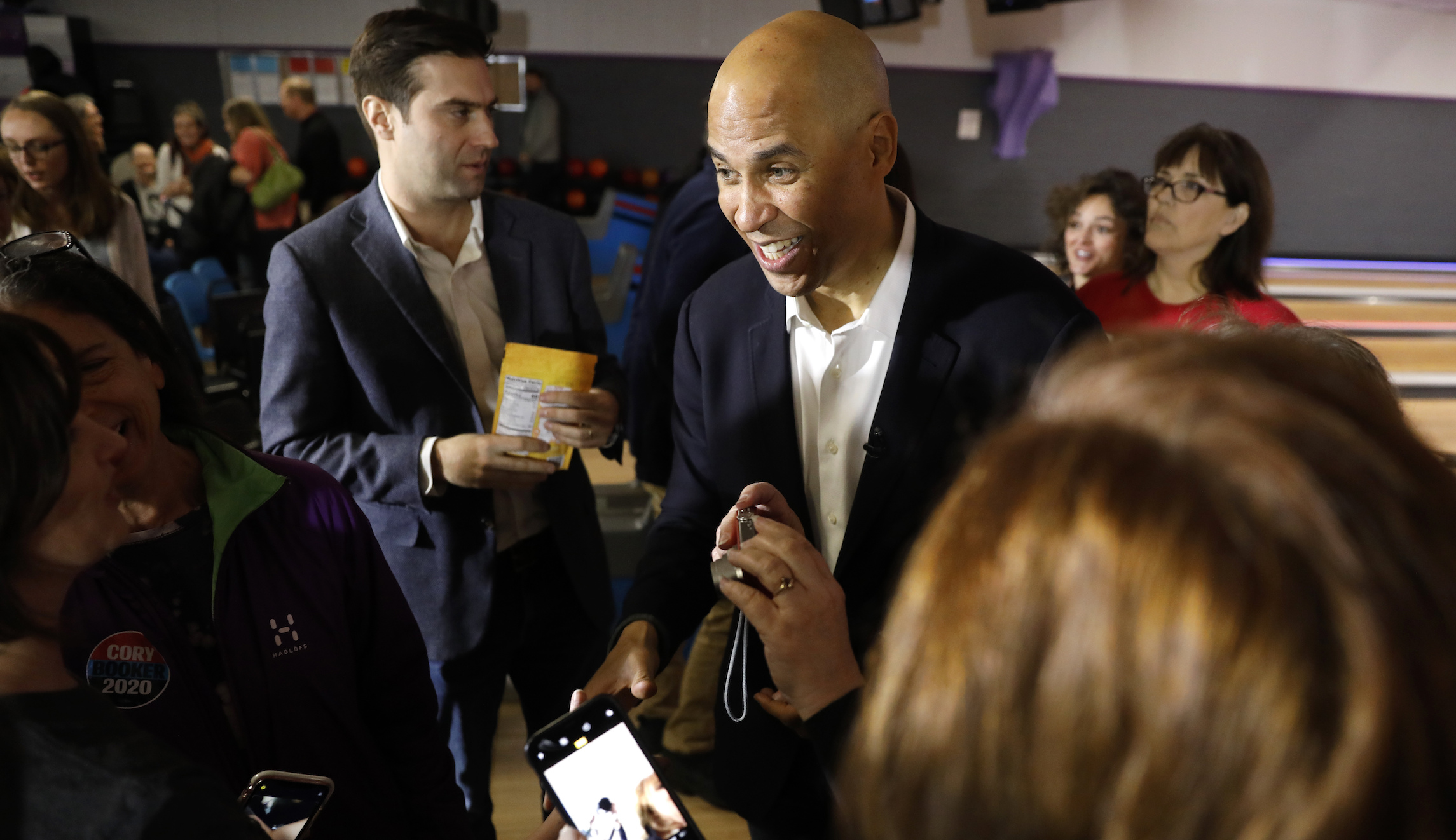 ‘Mano a mano’: Cory Booker would rather face Trump at polls than in impeachment