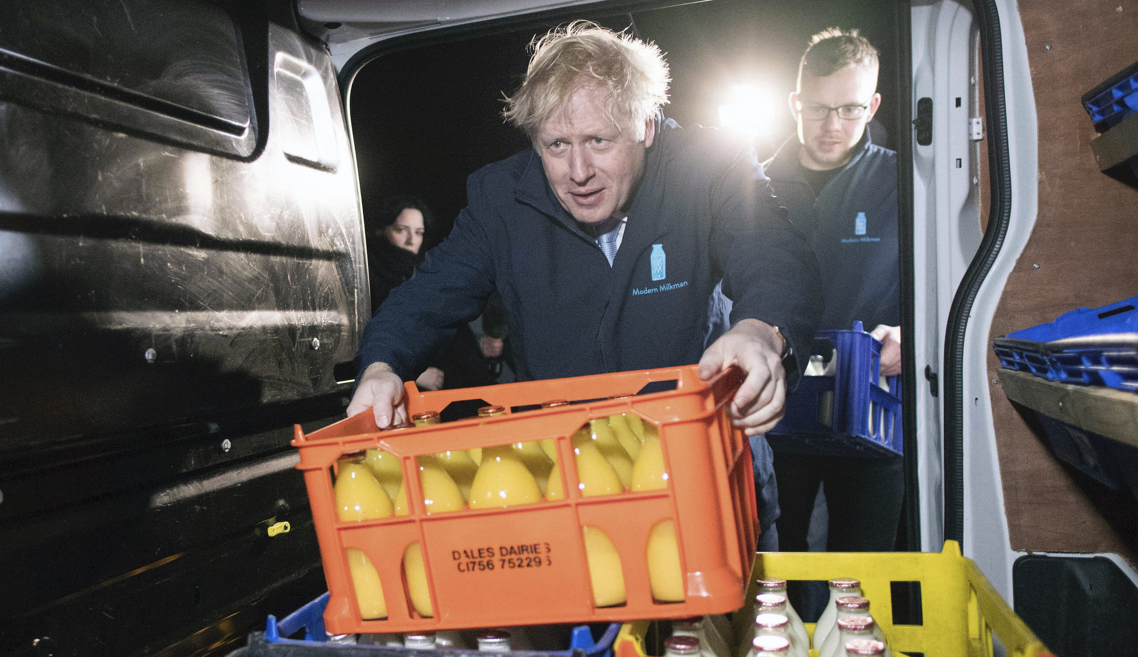 WATCH: Boris Johnson hides in dairy refrigerator to avoid Piers Morgan interview