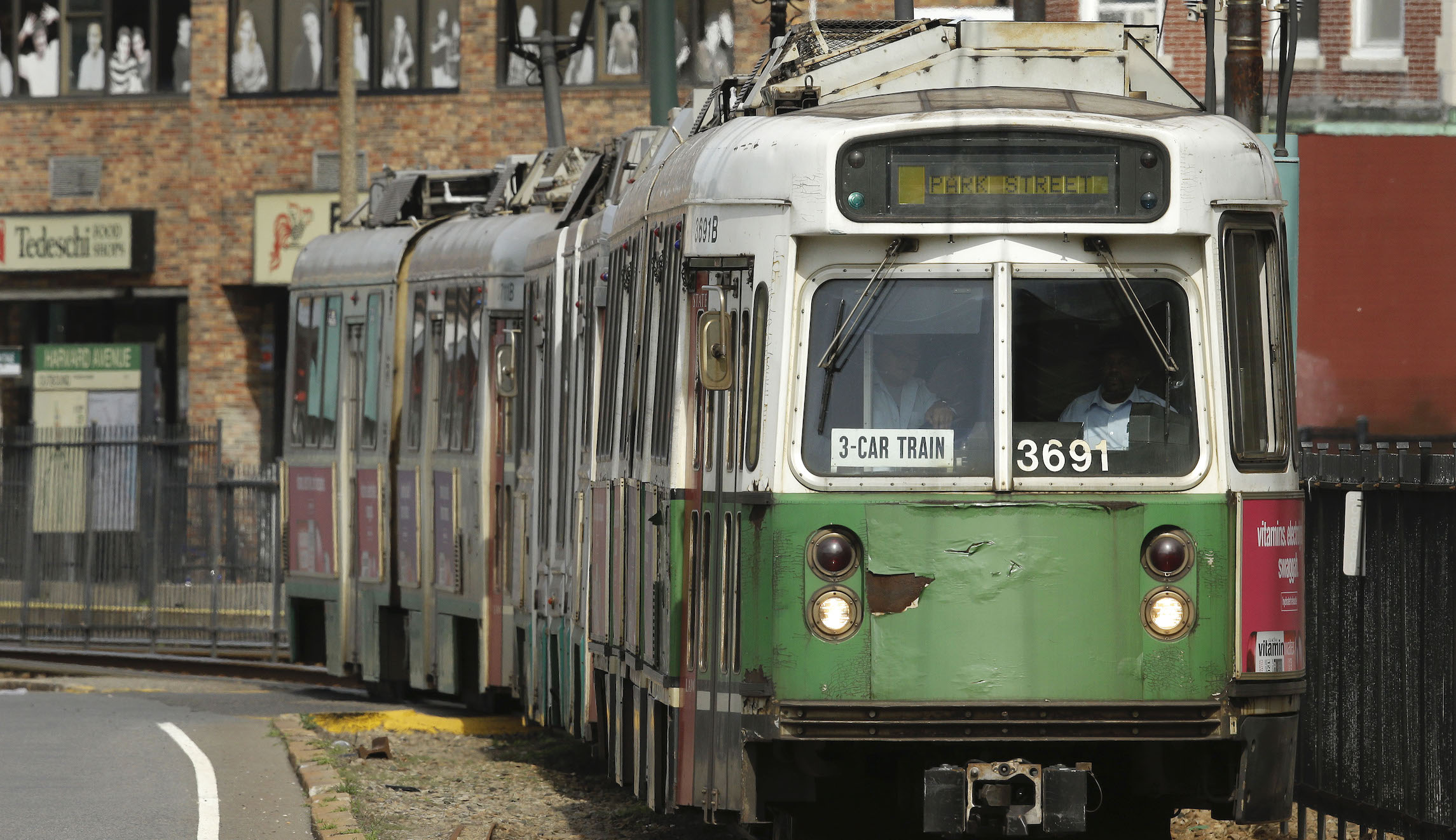 Entire train shut down after man in Boston allegedly licked it