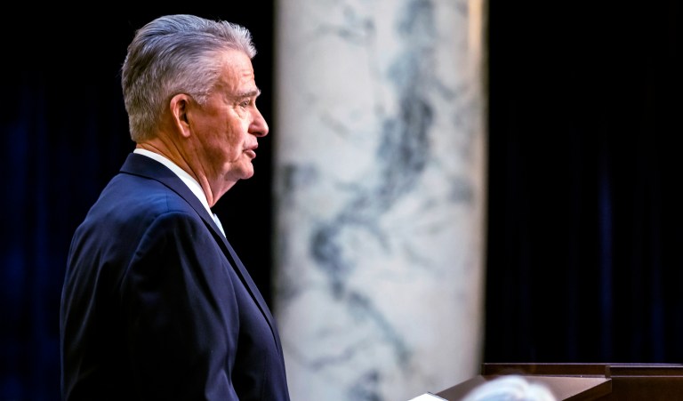 Idaho Gov. Brad Little beats Trump-backed Lt. Gov. Janice McGeachin for GOP nod