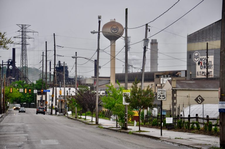 In the face of most Democrats’ opposition, US Steel cancels a billion-dollar investment