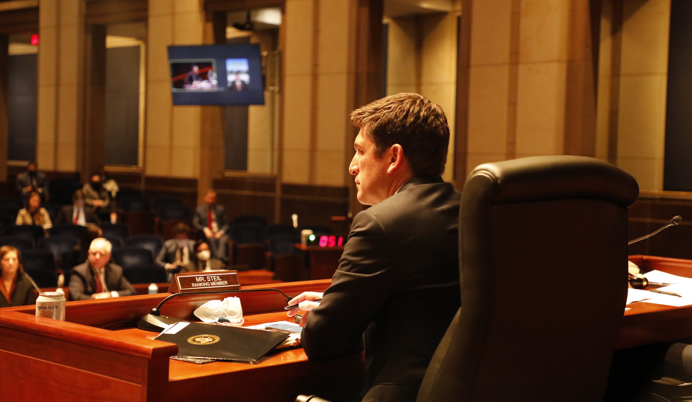 In other House select committee, top Republican sees opportunity for economic messaging