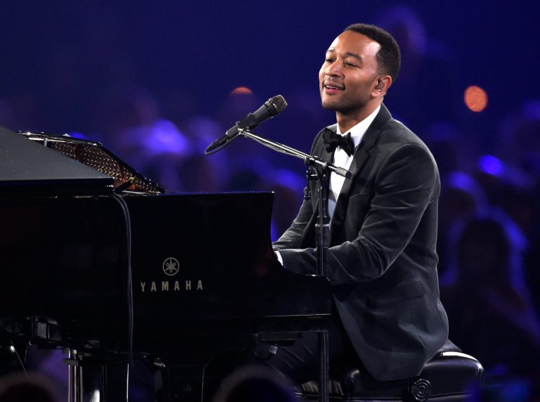 Singer to scion: It's the racism, stupid. (Photo by Chris Pizzello/Invision/AP)