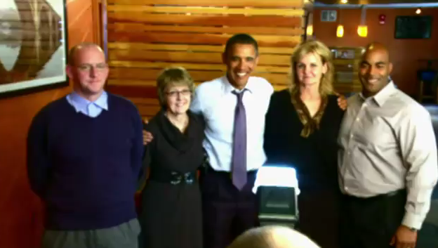 Obama lunch with supporters a campaign stunt