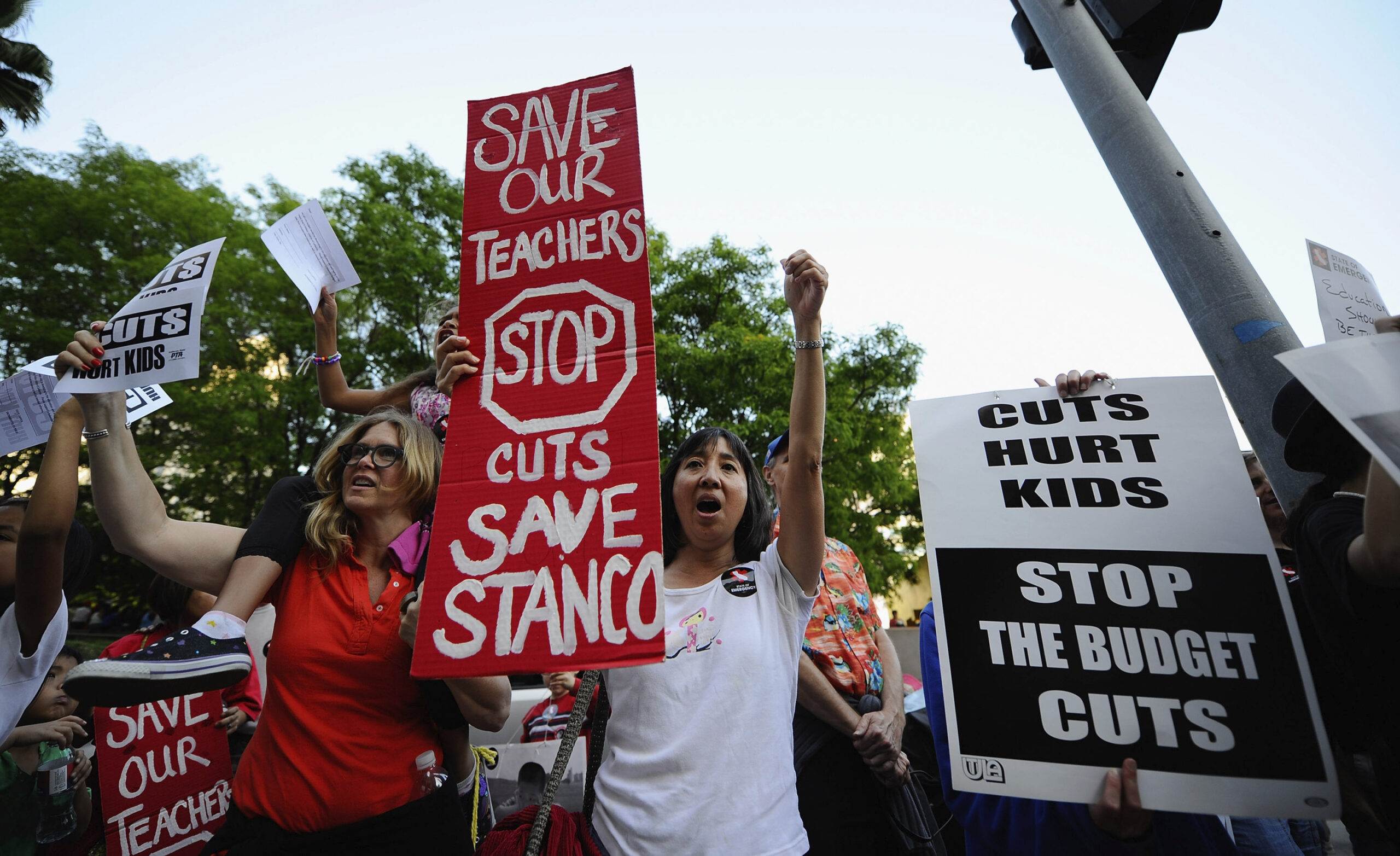 Has teacher tenure driven a wedge between California Democrats and Big Labor?
