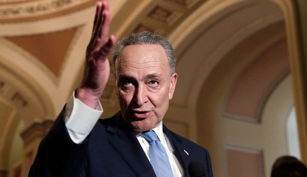 Trump, Democrats on an immigration collision course