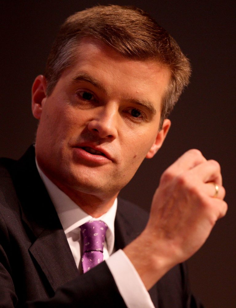 File photo dated Oct. 9 2009 of British Immigration minister Mark Harper who has quit Saturday Feb. 8, 2014 after it emerged his cleaner was in the UK illegally. The office of Britain's prime minister insisted there was no suggestion he knowingly employed an illegal immigrant. (AP Photo/Dave Thompson/PA ) UNITED KINGDOM OUT - NO SALES - NO ARCHIVES