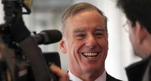 Howard Dean starts hinting at a second run for president