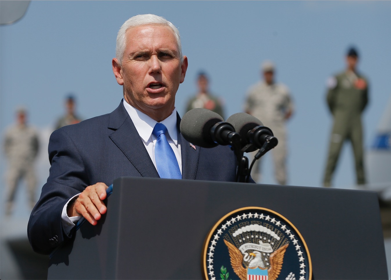 Republicans Expect Trump to Sign Sanctions Bill Soon