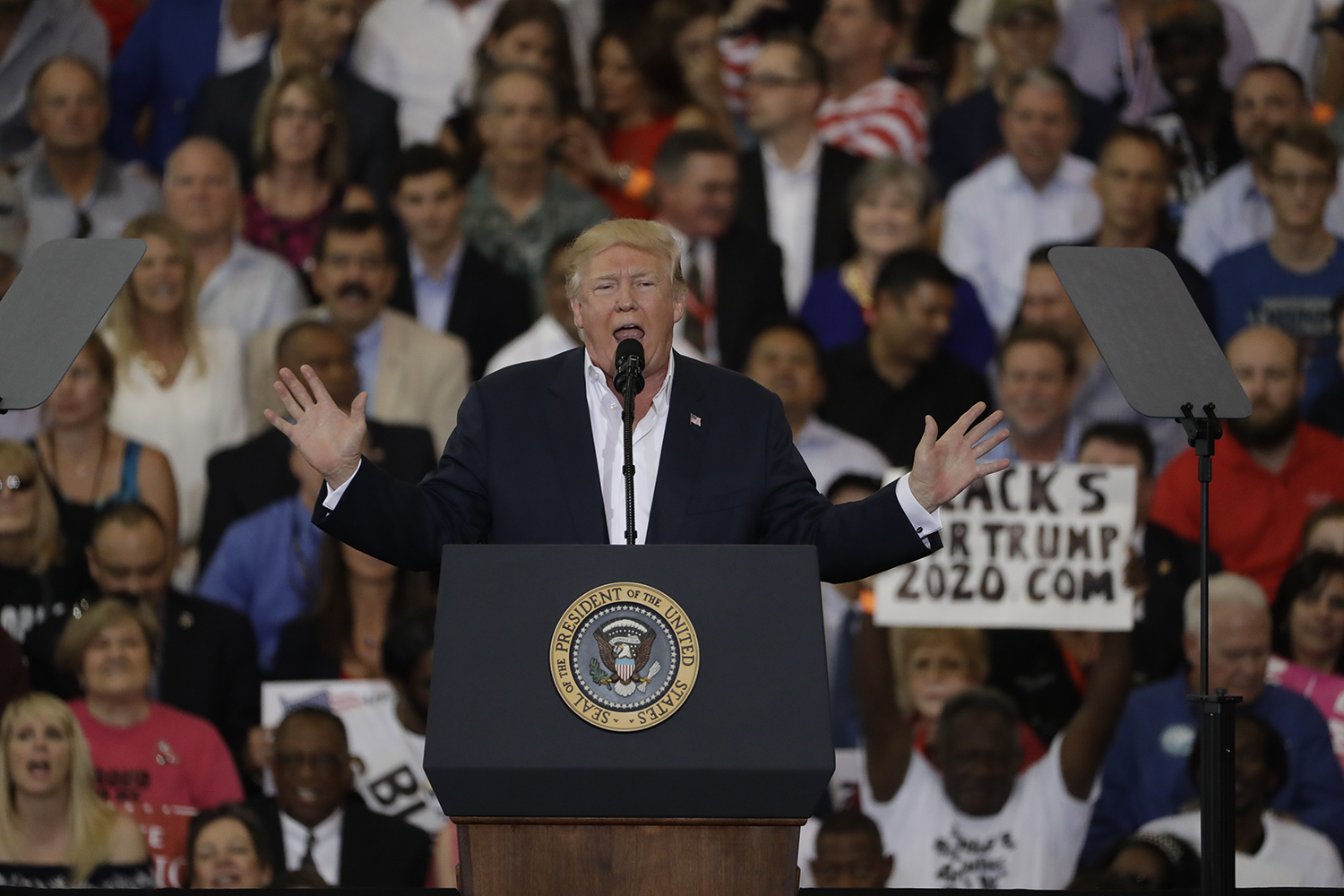 Trump to use CPAC to quiet talk of rifts in White House