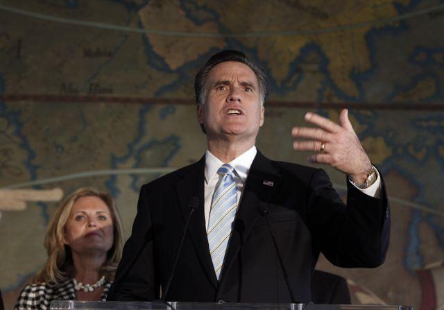 GOP contenders court Florida Hispanics