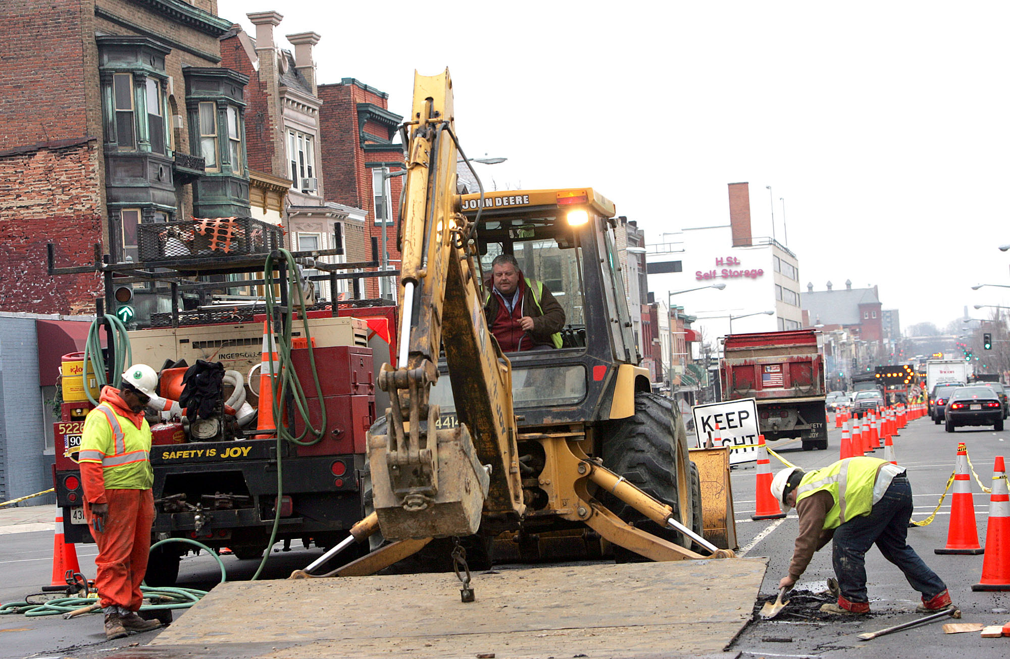 D.C. picks firm to run first streetcar line