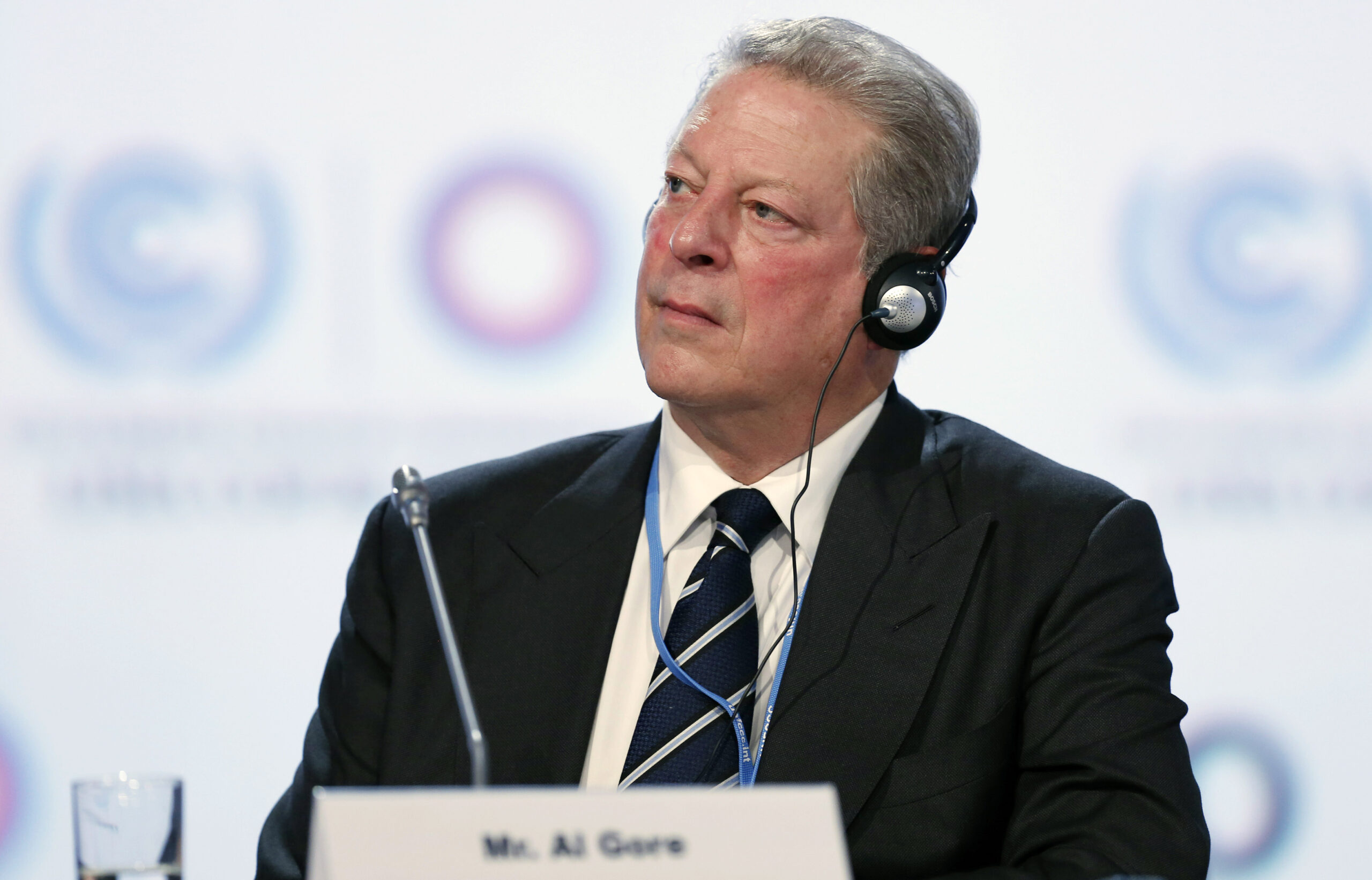Gore to evangelize state of Iowa on climate change ahead of caucus