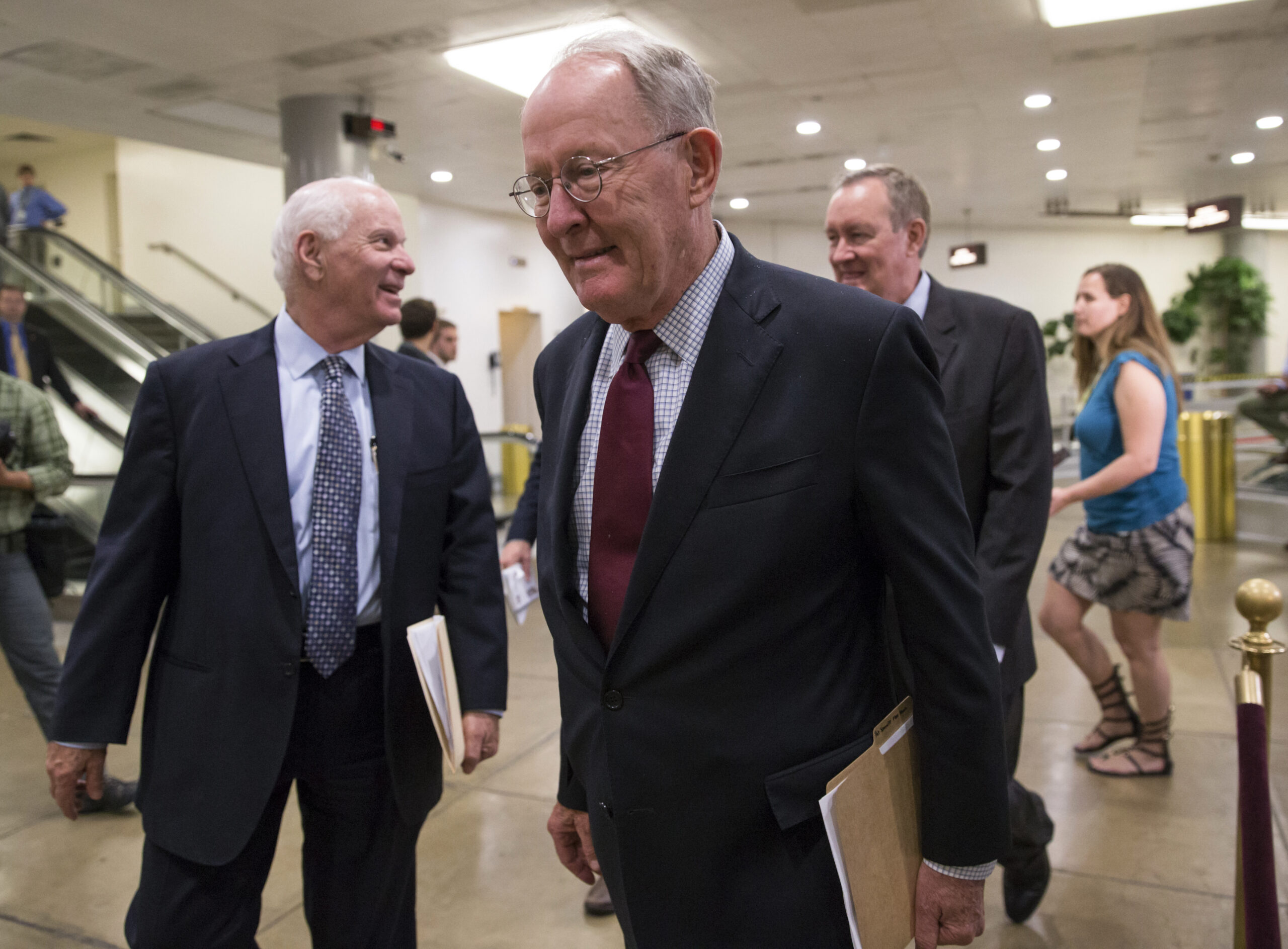Senate Republicans call on White House to scrap EEOC’s change on worker data