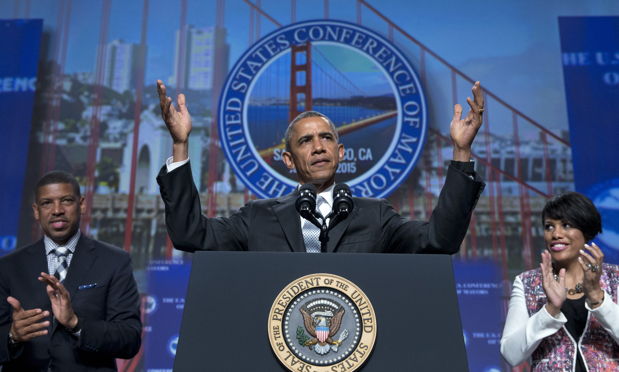 Obama presses for Congress to tackle gun control